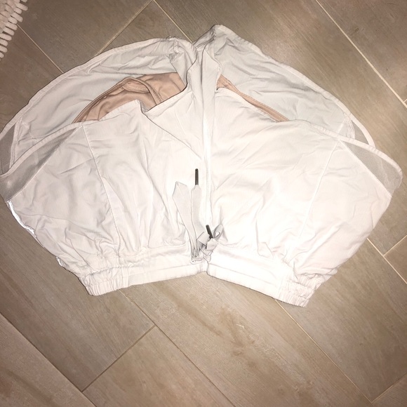 lululemon athletica Pants - lulu lemon hotty hot 2.5 shorts